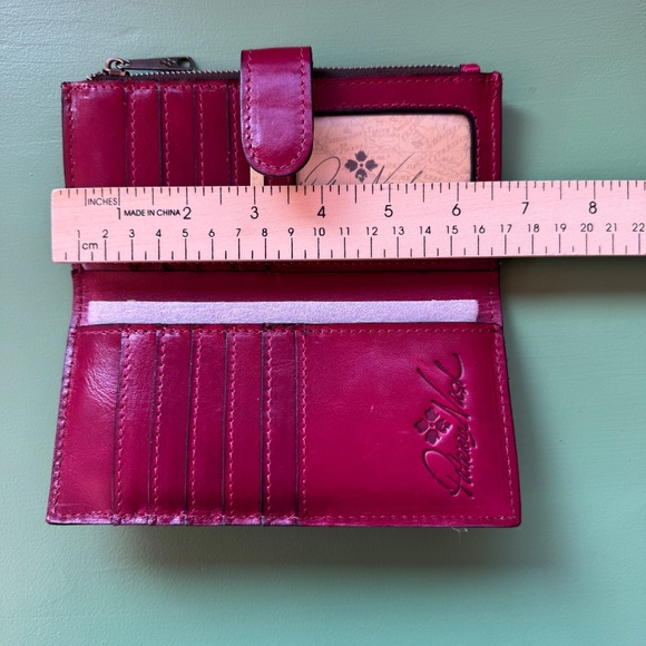 Patricia Nash $89 Nazari Bifold Wallet NWOT - Picture 8 of 10